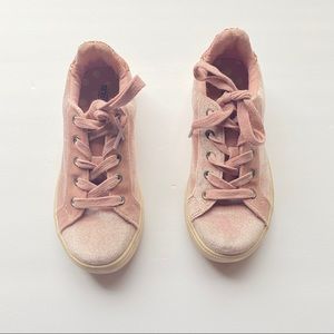 Seychelles Pink Velvet Glitter Girls Shoes 1